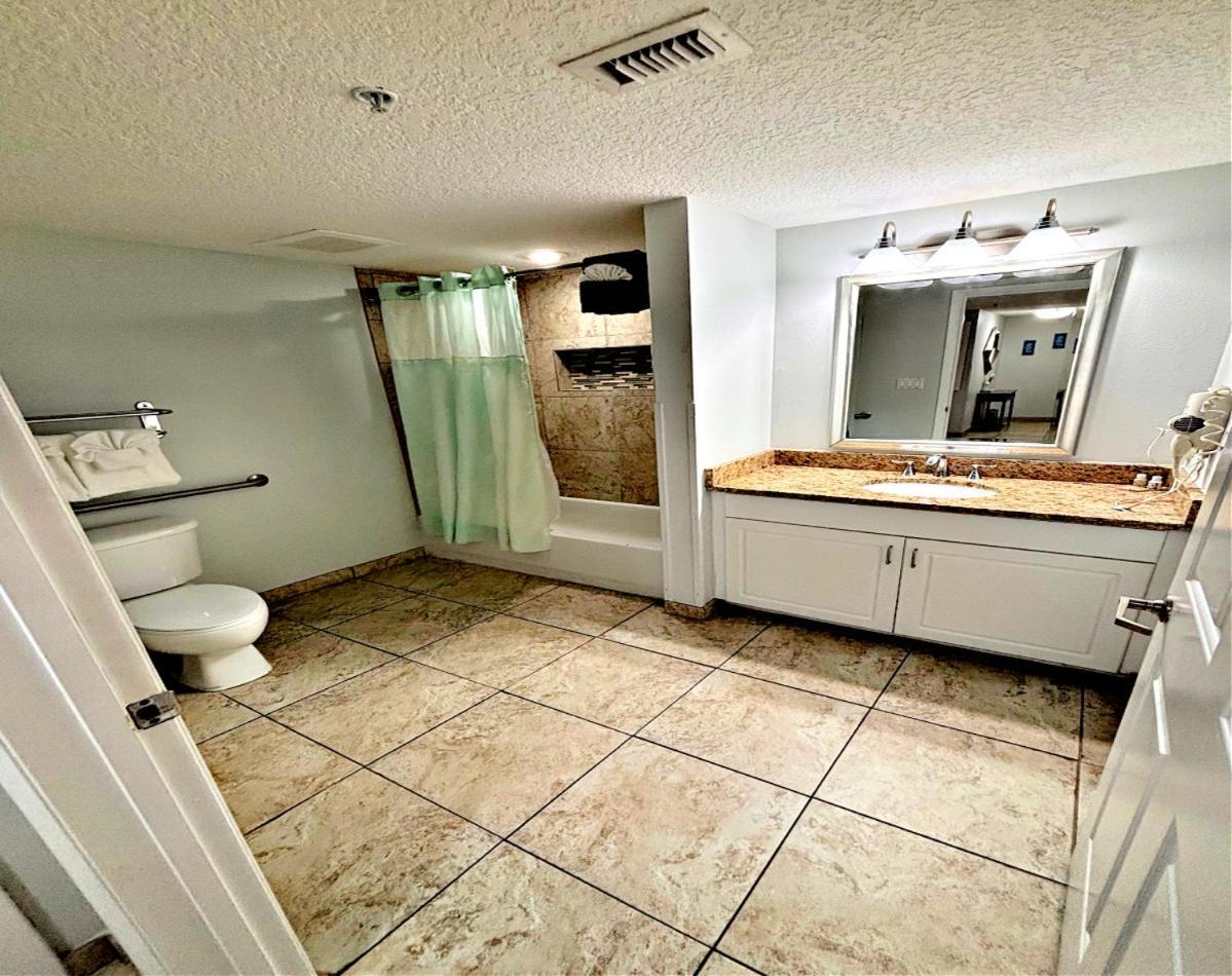 2 Bedroom Resort Condo Direct Oceanfront Wyndham Ocean Walk - Daytona Funland 2226 Daytona Beach Exteriér fotografie